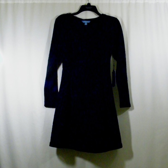 Simply Vera Vera Wang Dresses & Skirts - Simply Vera Crew Neck long Sleeve Skater Dress